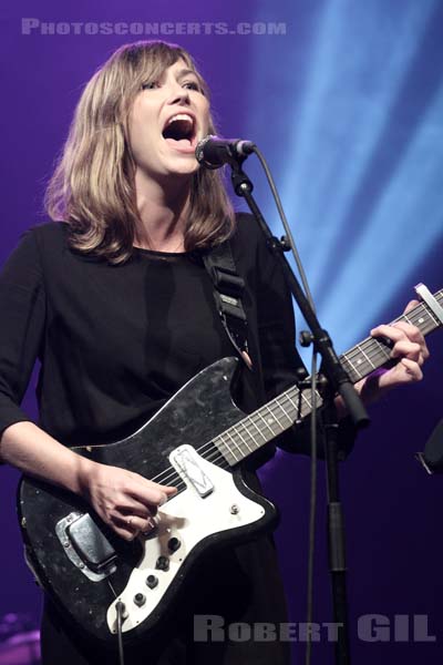 MINA TINDLE - 2014-10-15 - PARIS - La Cigale - 